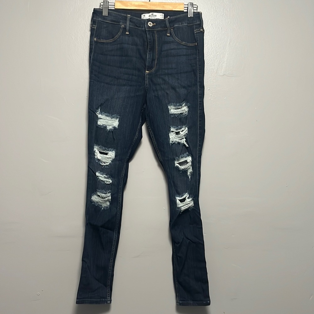 Hollister distressed denim jeans size 11
